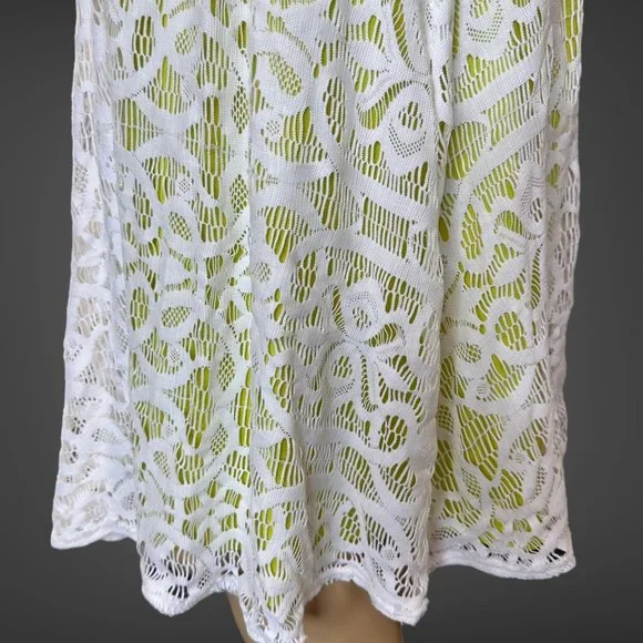 Guess Strapless Dress Size 14 Green White Knee Length Full Lace Stretch Lined - Picture 10 of 16